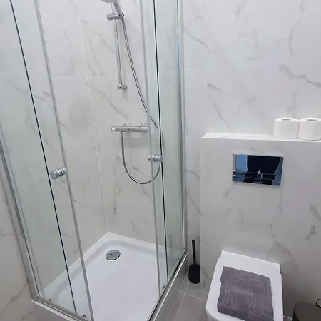 Apartamenty U Portera Przy Skwerze Kosciuszki Gdynia Exterior photo